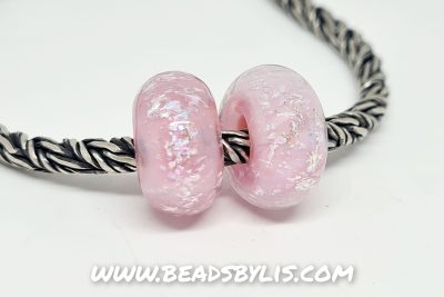 Glasbedel roze met glitters